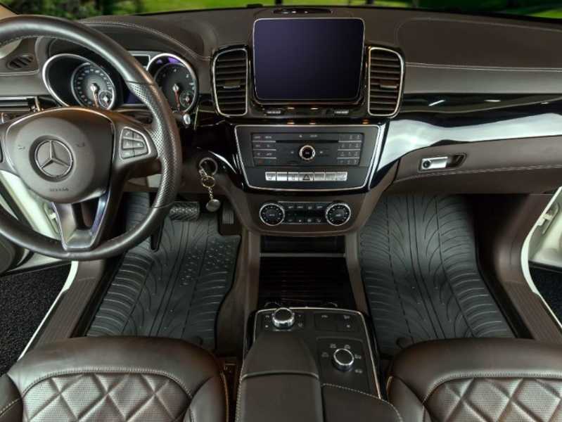 A gumiszőnyegek boldogabbá és tisztábbá teszik az autókat